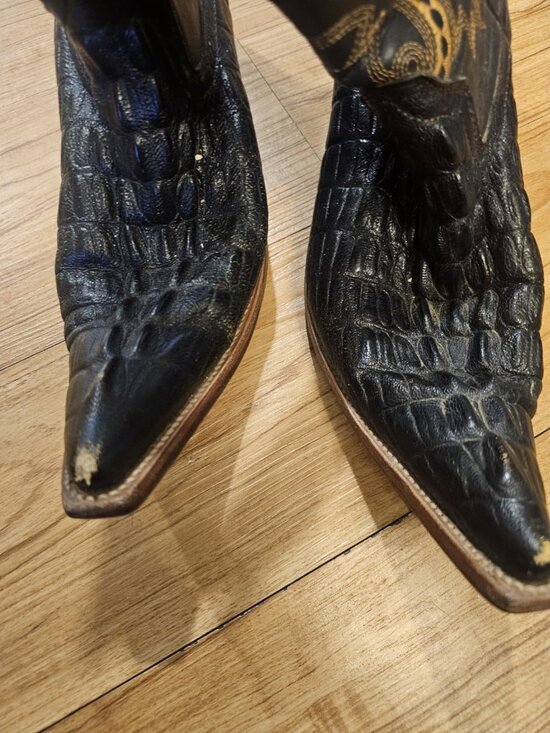 Donaldo Cowboy Boots Embroidered Black and Yellow Mens Size 8 Western